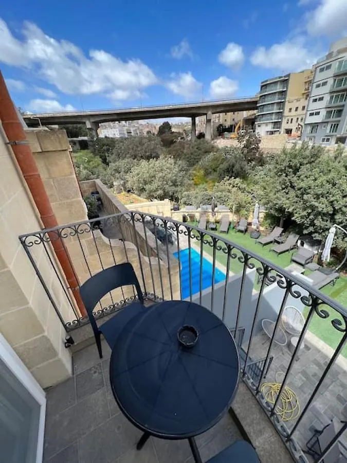 Guest house The Valley Room 7 Condo With Parking On Premises Saint Julian's