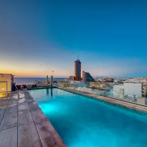 Hotel Ikyk Hotel- Ik Collection, San Ġiljan